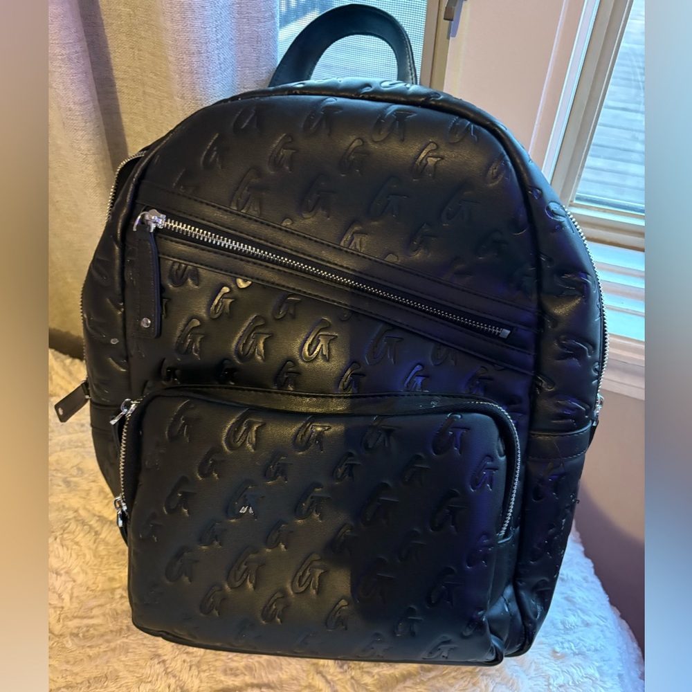 Glamaholic backpack like new wore 1 time full size